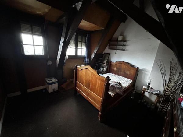 Maison au charme authentique – Toit de chaume – À rénover – Quartier calme