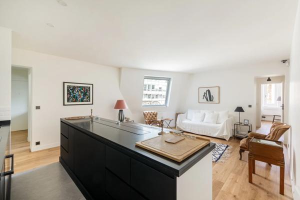 Appartement Paris 8e - PARC MONCEAU/MIROMESNIL
