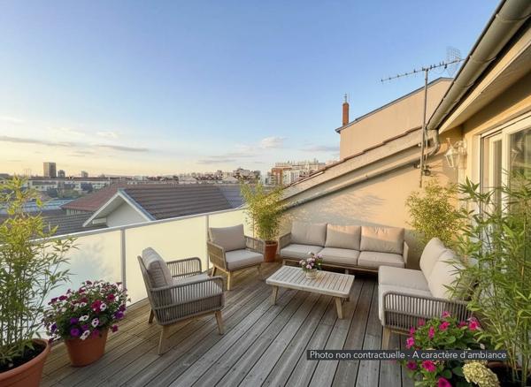 Appartement / Maison de ville triplex en Monopropriété Lyon 3 Montchat 5 pièces 125m2 avec terrasse de 25m²