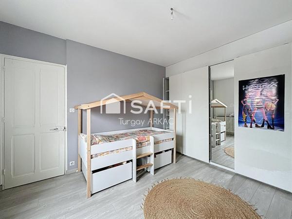 Maison familiale clé en main avec piscine, double garage