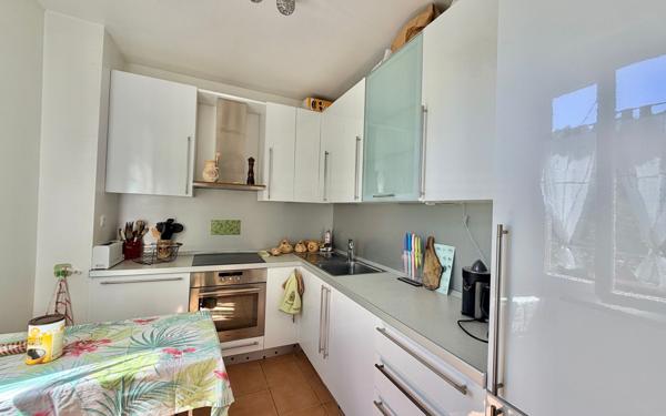 Appartement à vendre    2 pièces • 49,39 m2 Nice