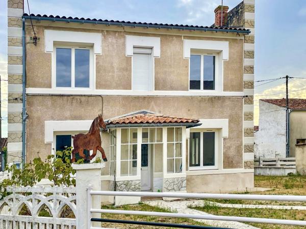 Les Touches de Perigny, jolie maison de 5 chambres, jardin et dépendances
