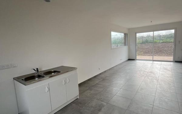 Maison à louer    4 pièces • 100,47 m2 Notre-Dame-de-Gravenchon