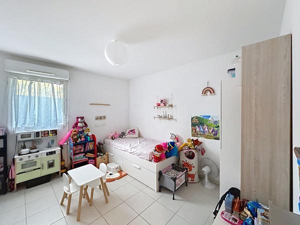 Appartement Miramas type 3 avec jardin place de parking