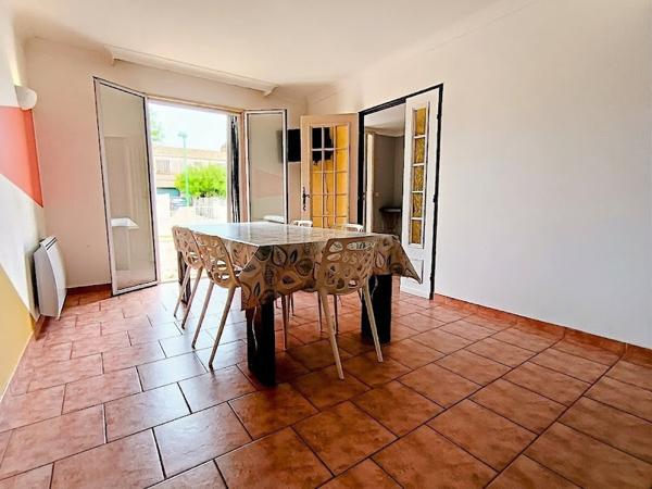 Maison avec fort potentiel, jardin piscinable et panneau solaire