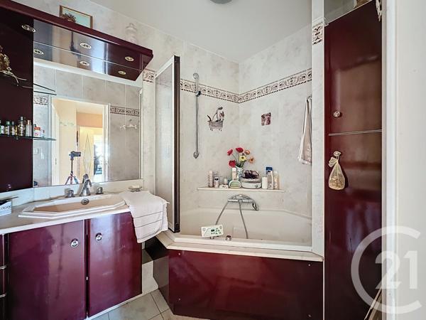 Appartement T4 à vendre  4 pièces - 78,37 m2 NANTES - 44