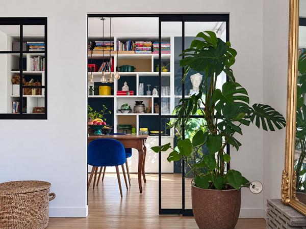 Rue de Nantes, un appartement familial entre lumière et matières