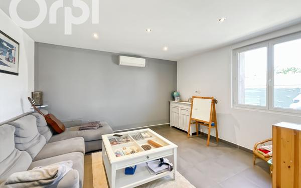 Appartement à vendre    6 pièces •  Aubenas