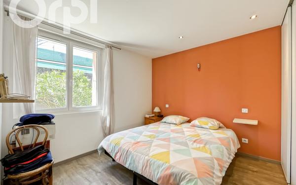 Appartement à vendre    6 pièces •  Aubenas