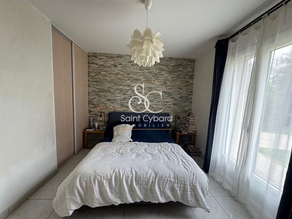 BRIE – Ensemble immobilier de deux maisons individuelles – 233m² env. en totalité