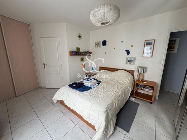 BRIE – Ensemble immobilier de deux maisons individuelles – 233m² env. en totalité