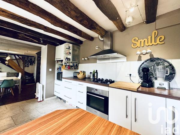 Maison de village 4 pièces de 125 m² à Le Tremblay-sur-Mauldre (78490)