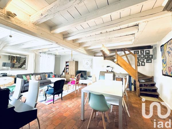 Maison de village 4 pièces de 125 m² à Le Tremblay-sur-Mauldre (78490)