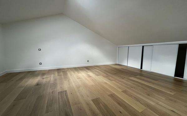 Maison à vendre    5 pièces • 146 m2 La Rochelle