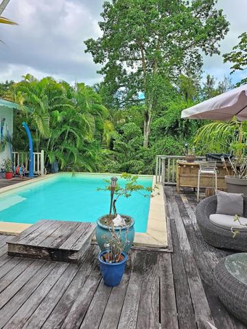 Villa atypique avec studio, piscine et jardin tropical – Pointe du Bout