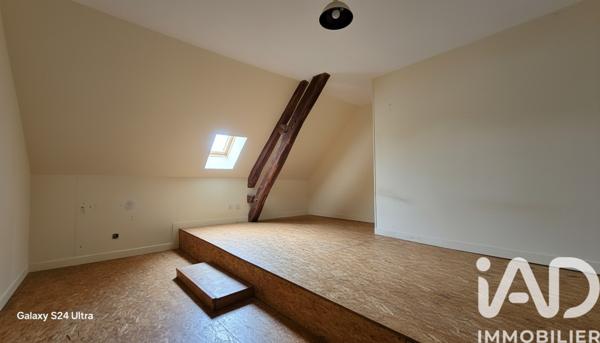 Maison à vendre 10 pièces 237 m² Ainay-le-Château