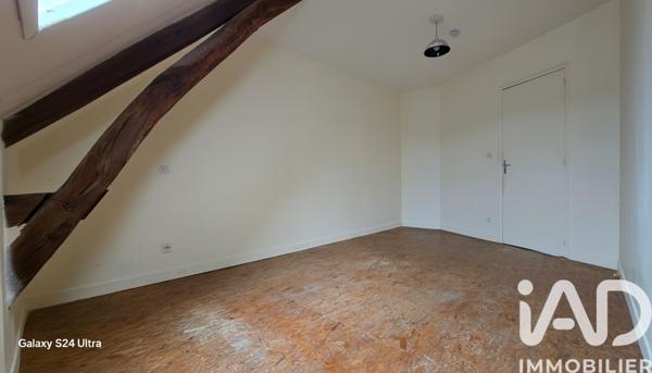 Maison à vendre 10 pièces 237 m² Ainay-le-Château