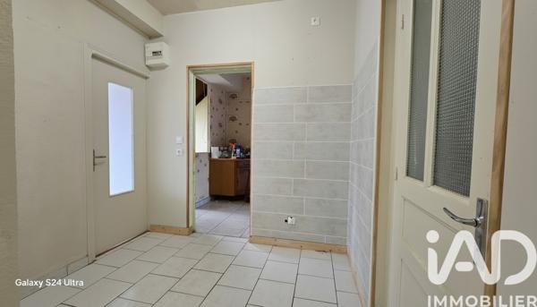 Maison à vendre 10 pièces 237 m² Ainay-le-Château