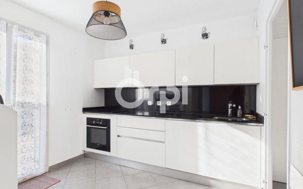 Maison à vendre    4 pièces • 84,74 m2 La Roquette-sur-Siagne