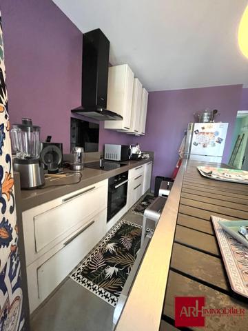 A Louer - Saint-Gilles les Bains - F2 meublé avec jardin type petite maison