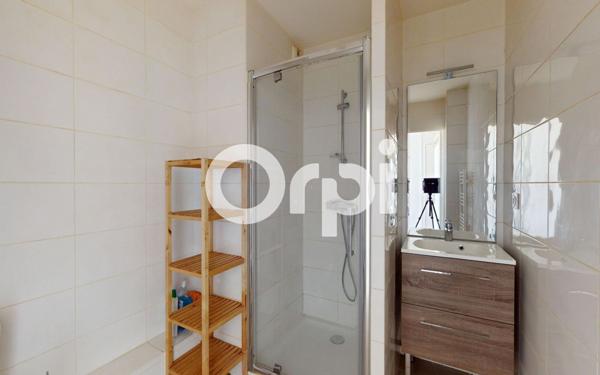 Appartement à louer    1 pièce • 26,30 m2 Bron