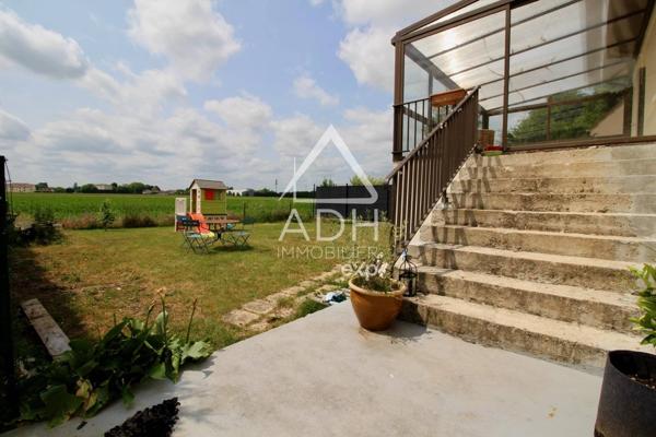 A VENDRE à NEAUPHLE LE CHATEAU maison 6 pièces - 117m2