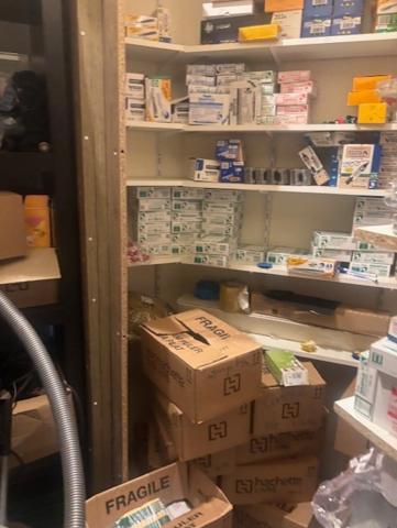 Paris (75014) local 60M2 Porte d'Orléans