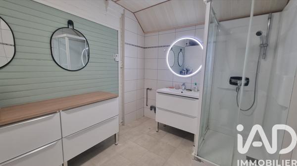 Maison à vendre 5 pièces 102 m² Saint-Amand-les-Eaux