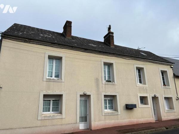 ORBEC CENTRE IMMEUBLE DE RAPPORT DEUX LOGEMENTS LOUES