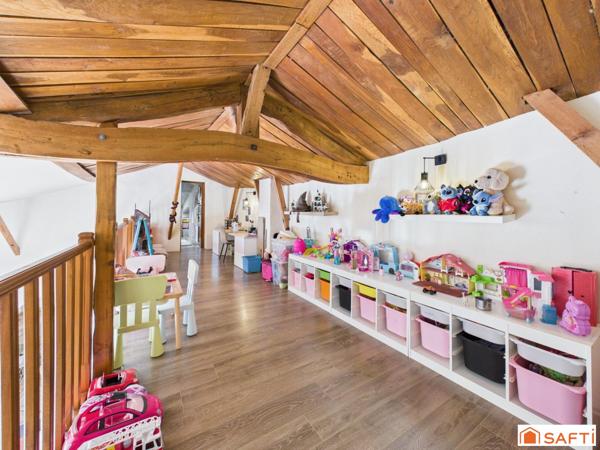 Magnifique Corps de Ferme Rénové Vue Pyrénées!!!