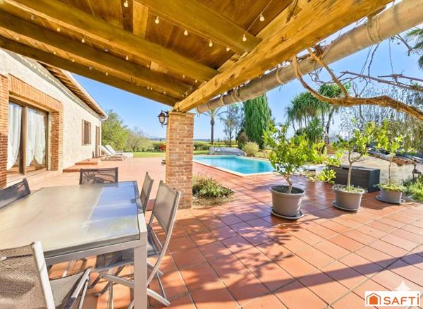 Magnifique Corps de Ferme Rénové Vue Pyrénées!!!