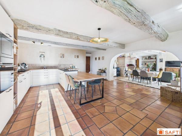 Magnifique Corps de Ferme Rénové Vue Pyrénées!!!