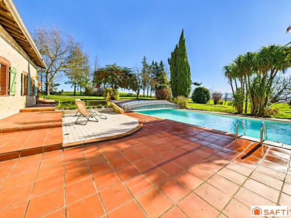 Magnifique Corps de Ferme Rénové Vue Pyrénées!!!