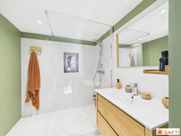 Magnifique Corps de Ferme Rénové Vue Pyrénées!!!