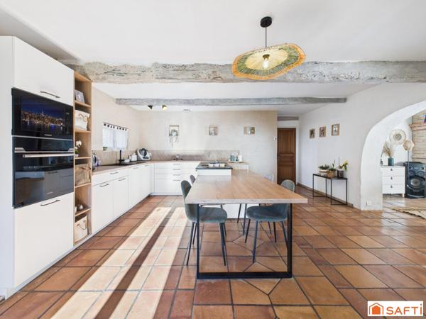 Magnifique Corps de Ferme Rénové Vue Pyrénées!!!