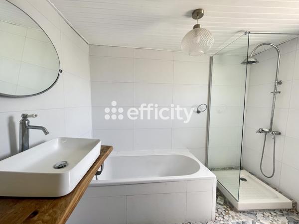 Maison
         2 pièces
        - 58 m² 144 900 € *
