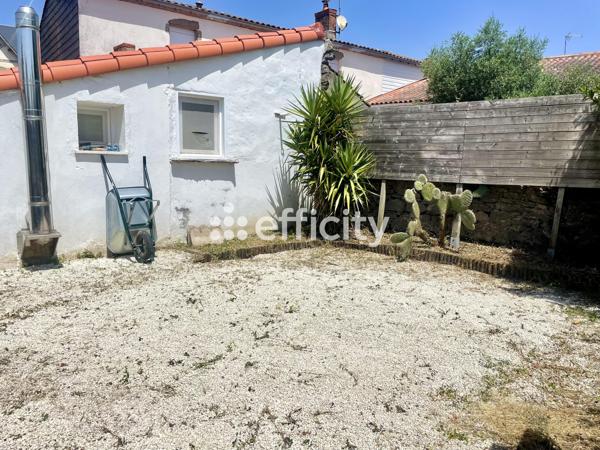 Maison
         2 pièces
        - 58 m² 144 900 € *