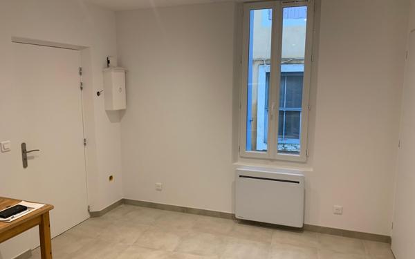 Appartement à louer    2 pièces • 28 m2 Vauvert