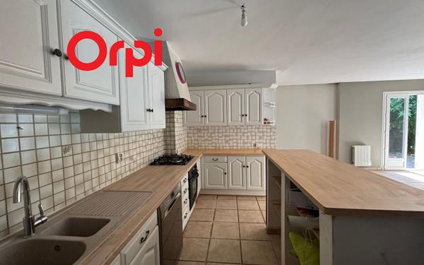 Maison à vendre    6 pièces •  Échillais