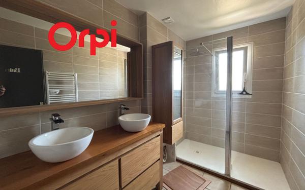 Maison à vendre    6 pièces •  Échillais