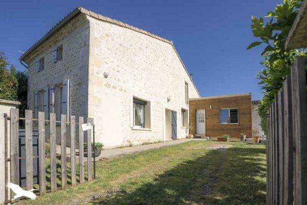 Maison à vendre |  Mirambeau |  5 pièces | 157 m²