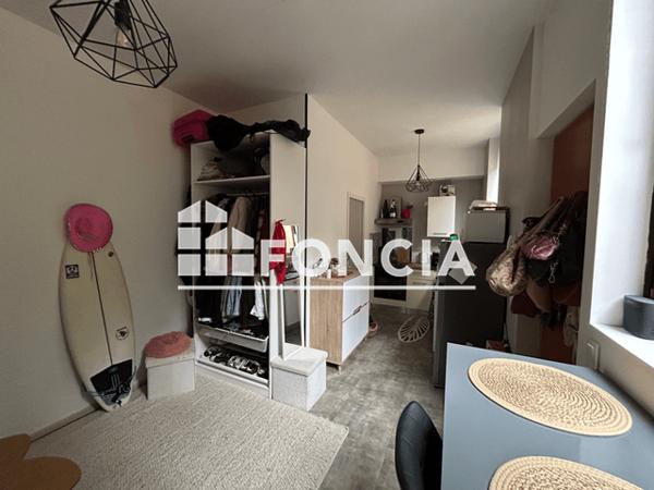 Location Studio 23 m² - 76 RUE DE BOURGOGNE Orleans 45000