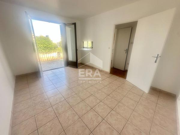 Appartement Creteil 1 pièce(s) 28 m2