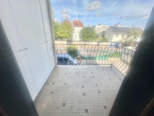 Appartement Creteil 1 pièce(s) 28 m2