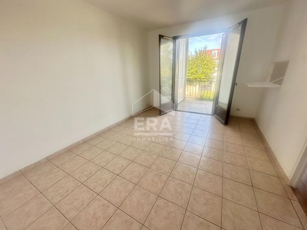 Appartement Creteil 1 pièce(s) 28 m2