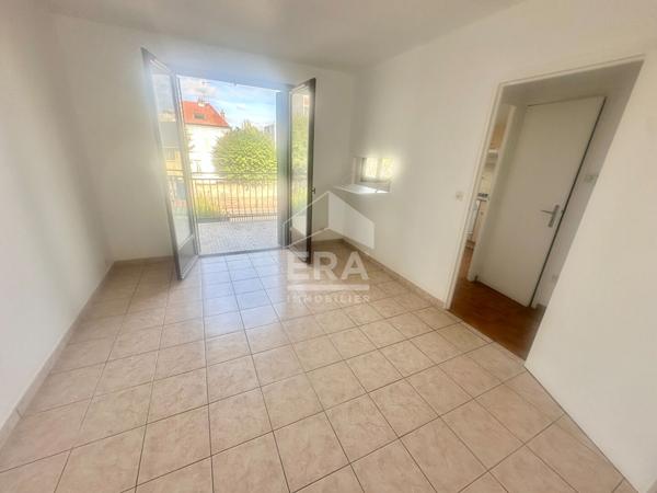 Appartement Creteil 1 pièce(s) 28 m2