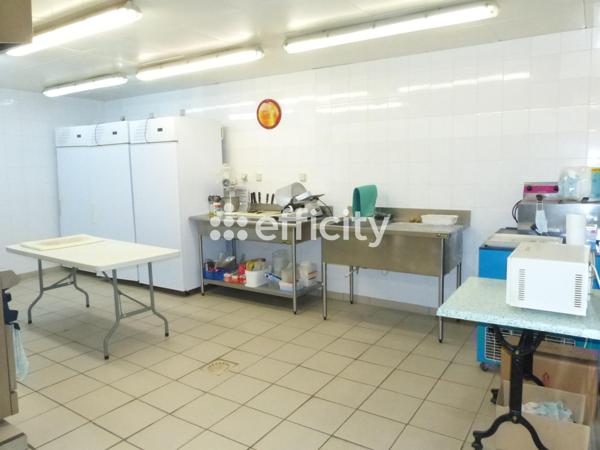 Immeuble 15 pièces - 600 m² Exclusivité efficity