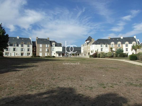 ARZON Appartement 4 pièces 43 m²