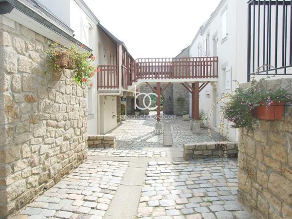ARZON Appartement 4 pièces 43 m²