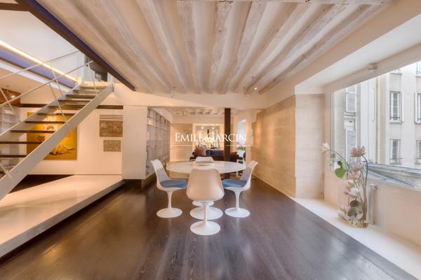 PARIS 6ème arrondissement - LOFT SUR TROIS NIVEAUX - SAINT GERMAIN DES PRES